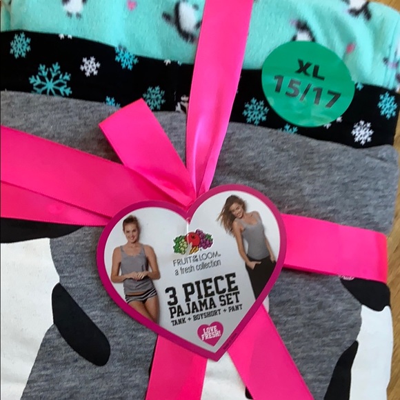 3 piece pajama set - Picture 2 of 2